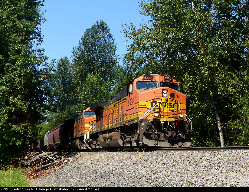 BNSF 5036 East